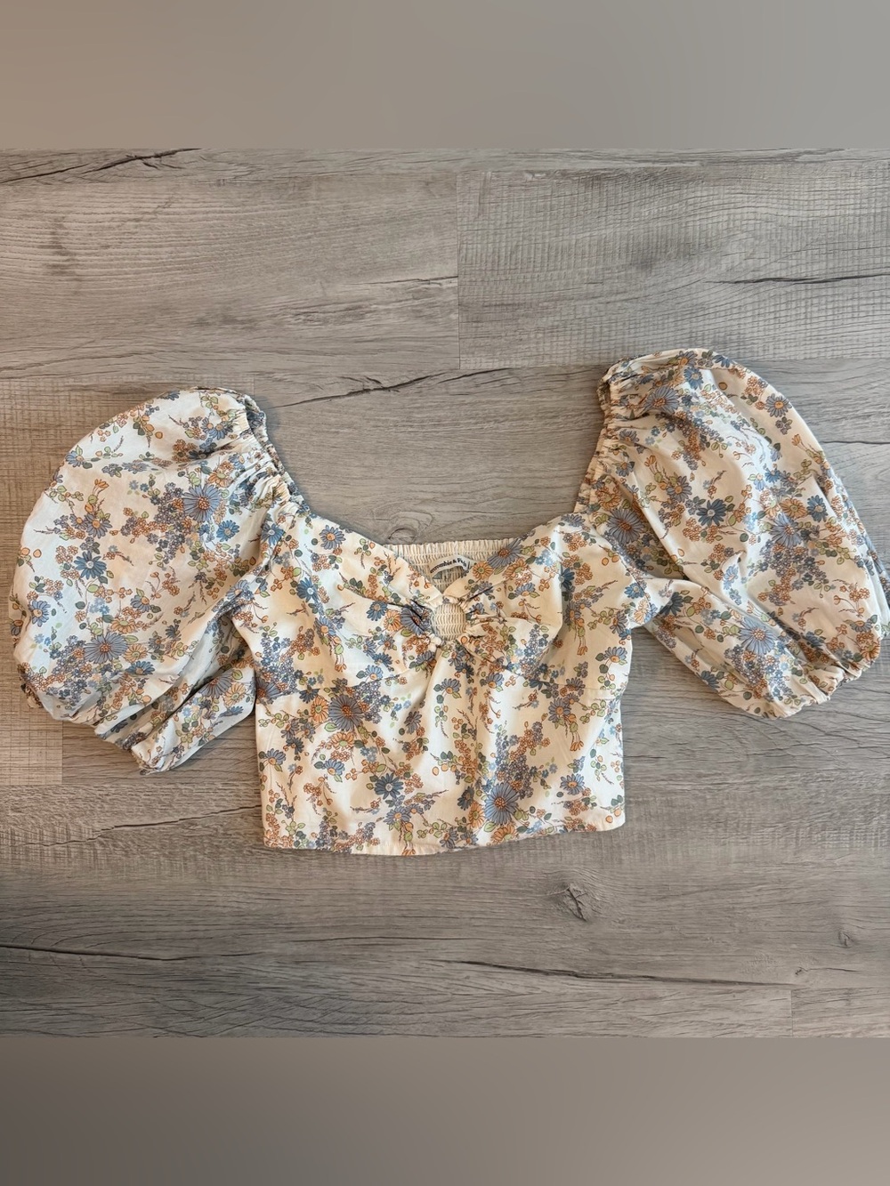 Abercrombie & Fitch Cream Floral Puff-Sleeve Crop Top